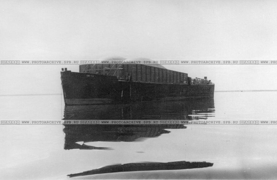 Плавучий док кассандра. Затонувшая баржа. Сухогруз в тамани. Ягорлыцкий залив. Затонувший крейсер мурманск.